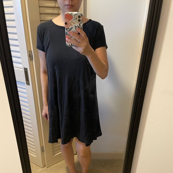 Z Supply Dresses 5 For 25 Black Flowy Tshirt Dress X Supply Poshmark